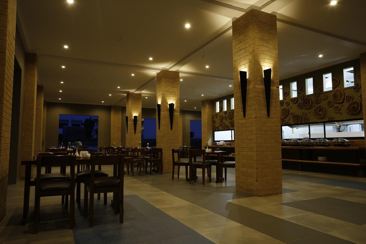 Kahyangan Resort Singkawang Exteriör bild