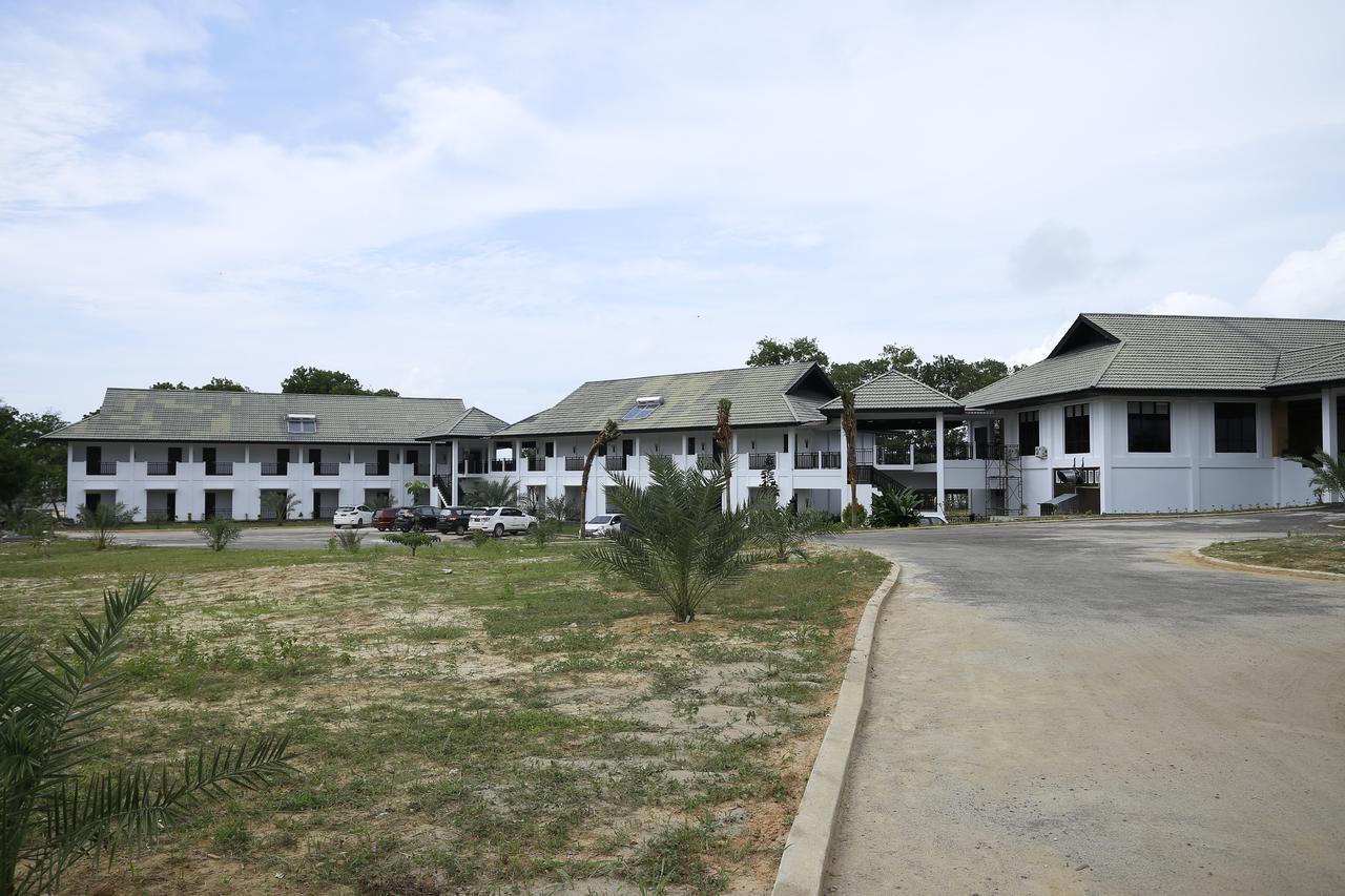 Kahyangan Resort Singkawang Exteriör bild